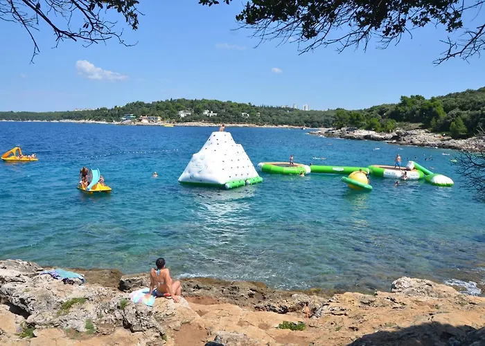 Апартаменты Golubic Пула