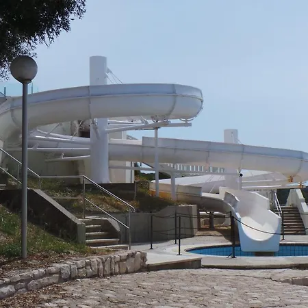 Golubic * Πούλα