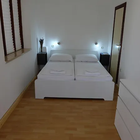 Apartment Golubic